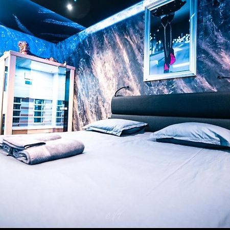 Spa De La Quarterelle Love Room 88 Vosges Ремирмонт Екстериор снимка