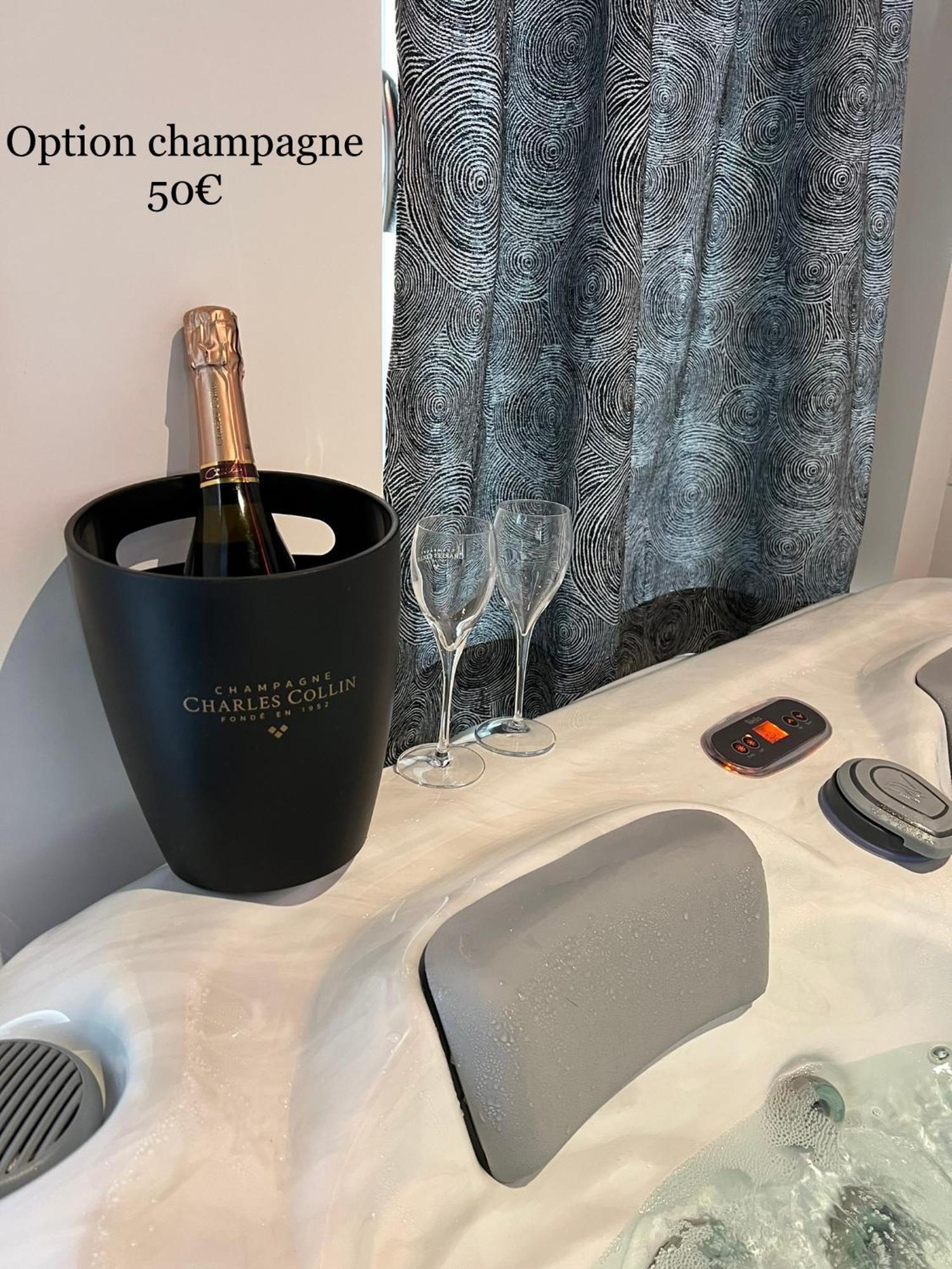 Spa De La Quarterelle Love Room 88 Vosges Ремирмонт Екстериор снимка